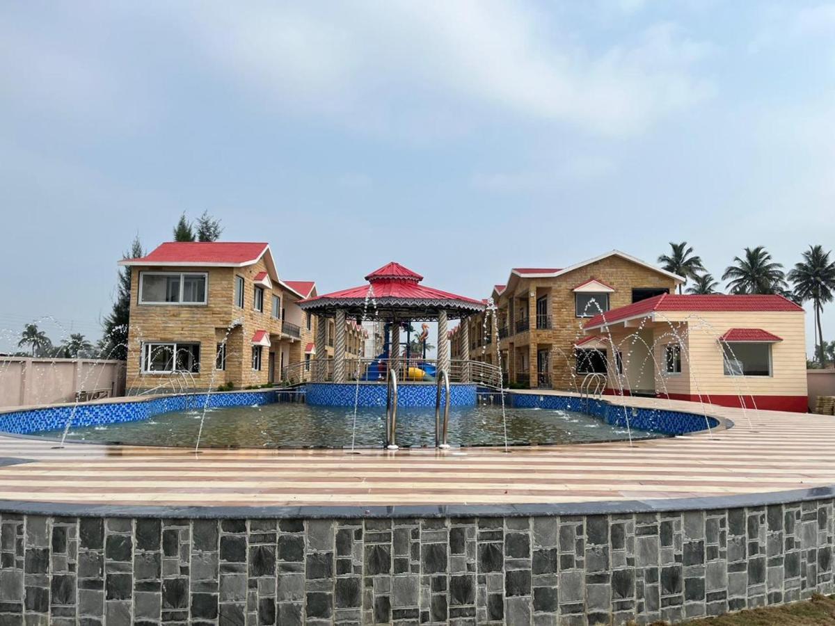 Swarnabhoomi Beach Resort มันดราโมนี ภายนอก รูปภาพ