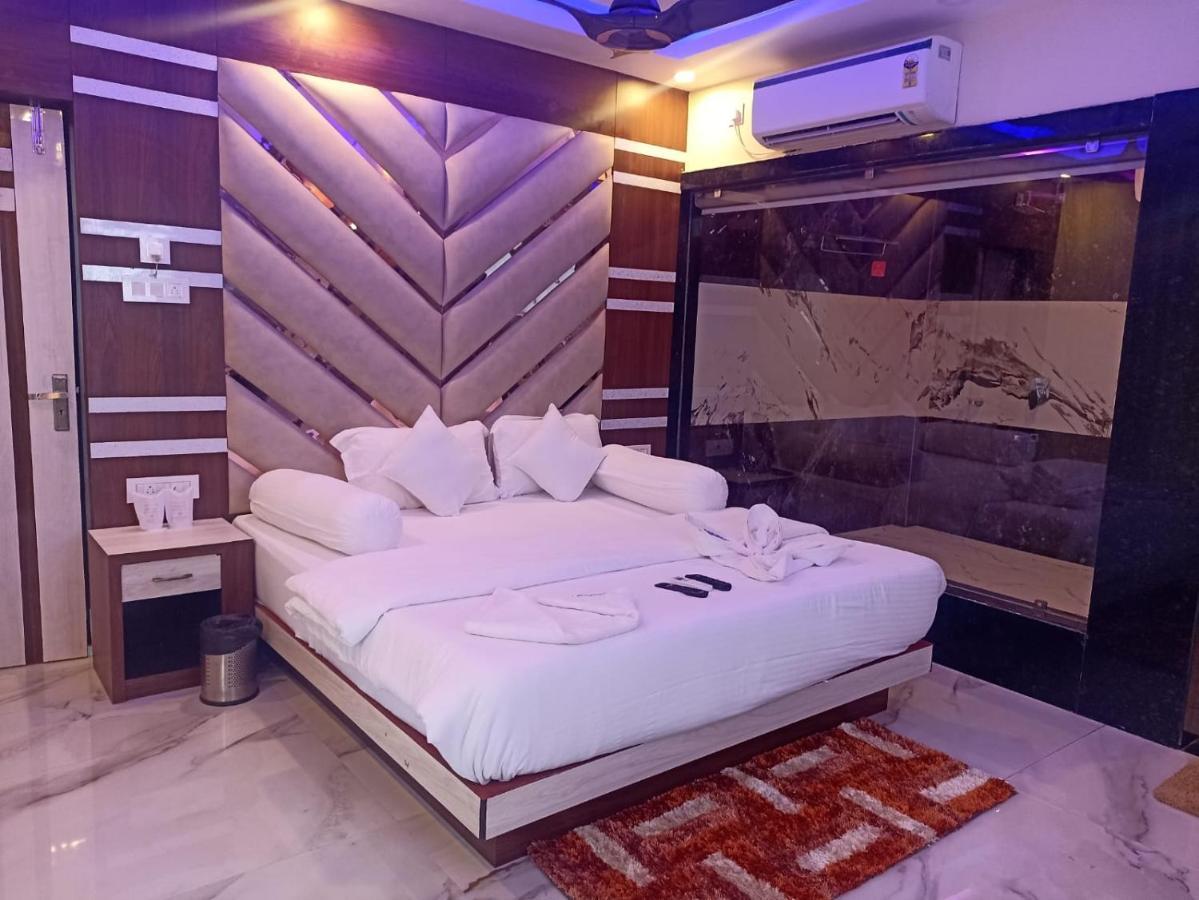 Swarnabhoomi Beach Resort มันดราโมนี ภายนอก รูปภาพ