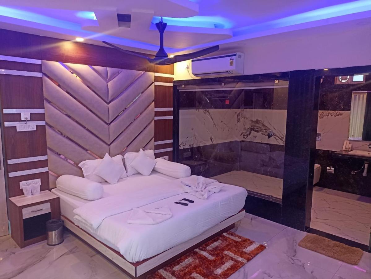 Swarnabhoomi Beach Resort มันดราโมนี ภายนอก รูปภาพ